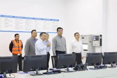 覃昌德调研查抄节日平安时强调以最严要求最实